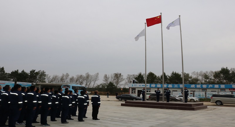 1602486579703268.jpg 富華錦河開展“水發與祖國同行 我們向國旗敬禮 ”2020年迎國慶主題活動 (1).JPG