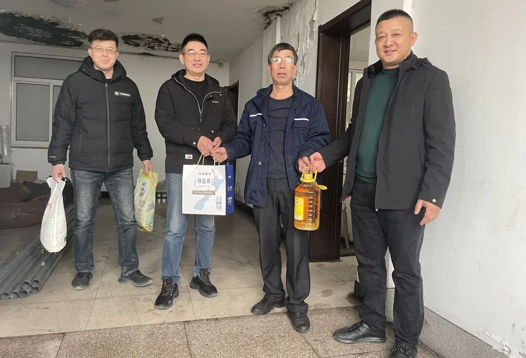 1718950389756718.jpg 24f32ccaa3e2f4cb7a80aaaa1e5ec9bb.jpg