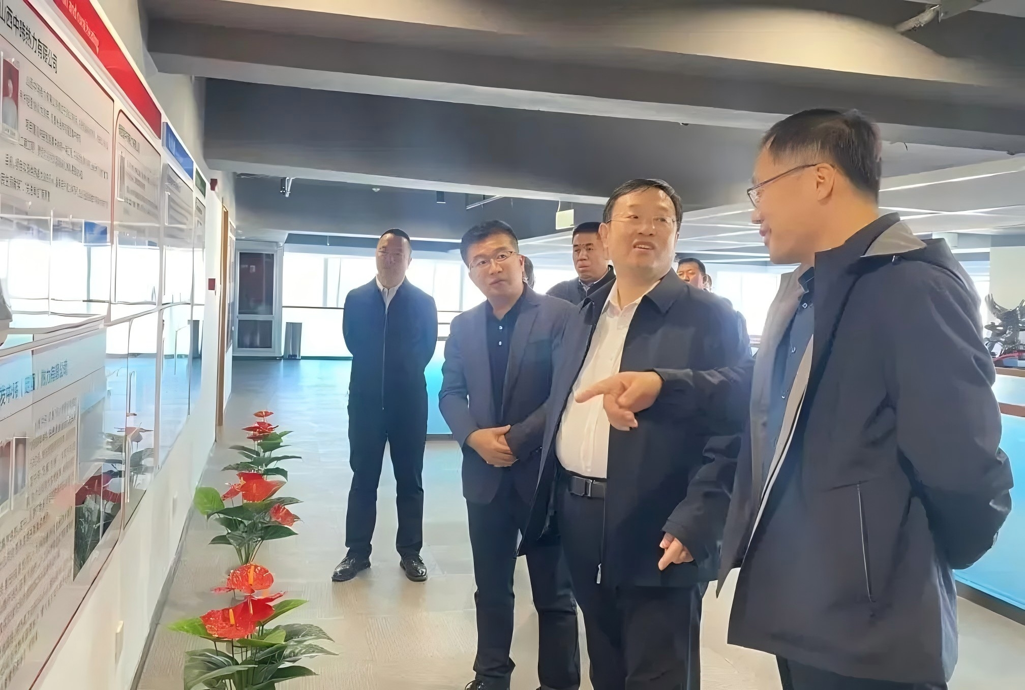 1733712019699328.jpg 640 (1).jpg