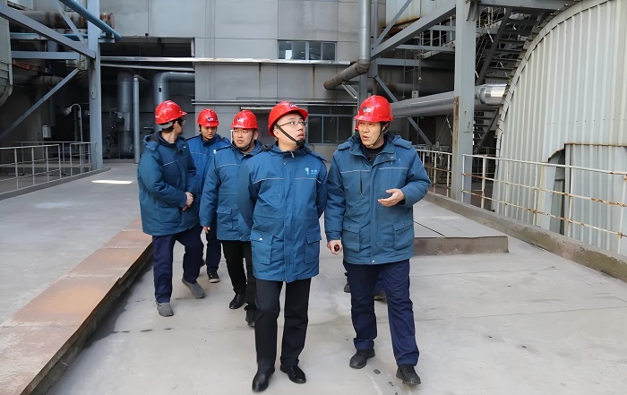 1740038850827903.jpg 640.jpg